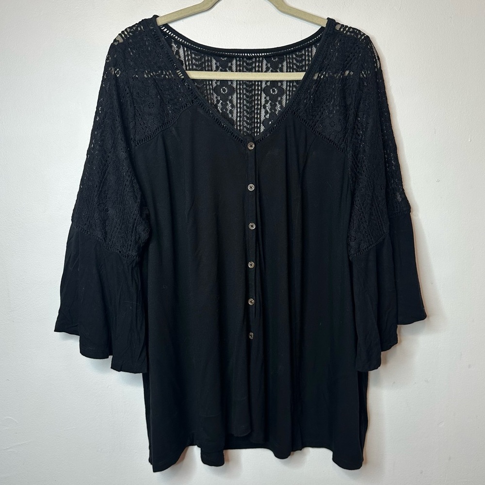 Torrid 3X 3 Black Shirt Top Super Soft Bell Sleeve Lace & Button Accent